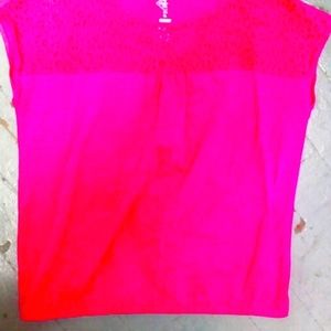 Danskin large t shirt